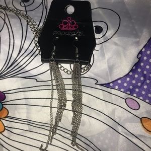 Paparazzi Necklace & Earrings